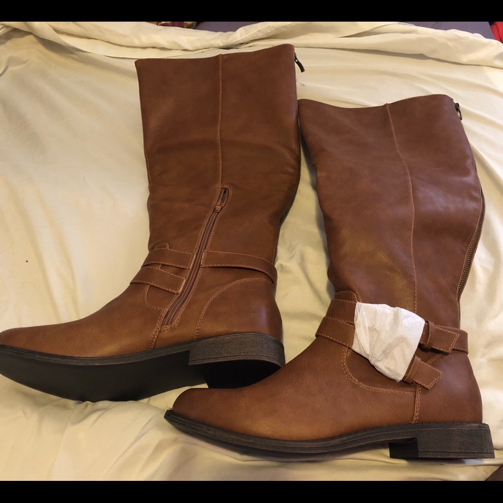 Women’s Tan Boots